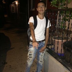 Meet your Posher, Luis